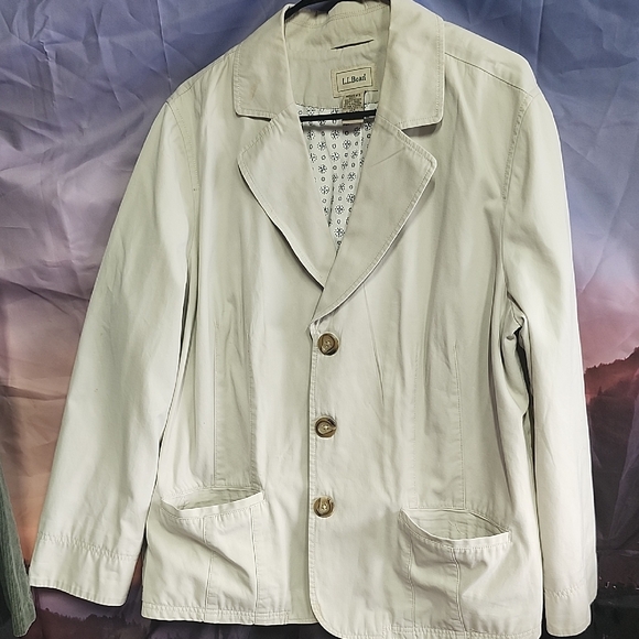L.L. Bean Women's Light Tan Jacket - Picture 1 of 3